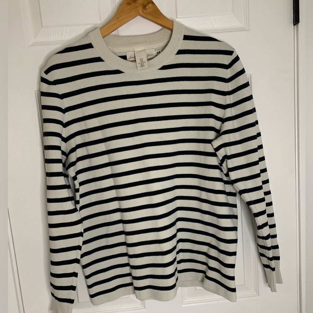 H&M men’s sweater Medium